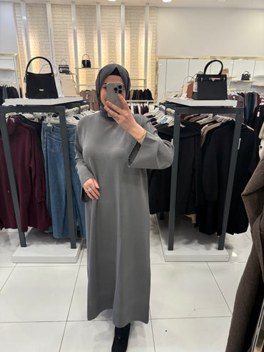 فستان محبوك طوال اليوم