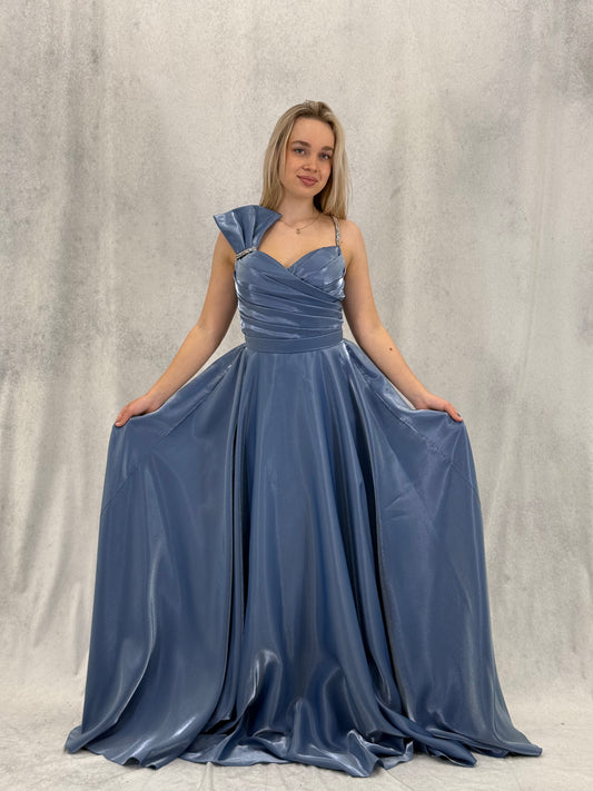 Tek Omuz Detaylı Işıltılı Abiye Elbise