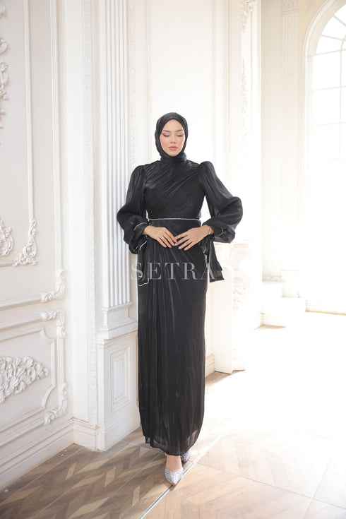 Şık Taş Detaylı Tesettür Abiye