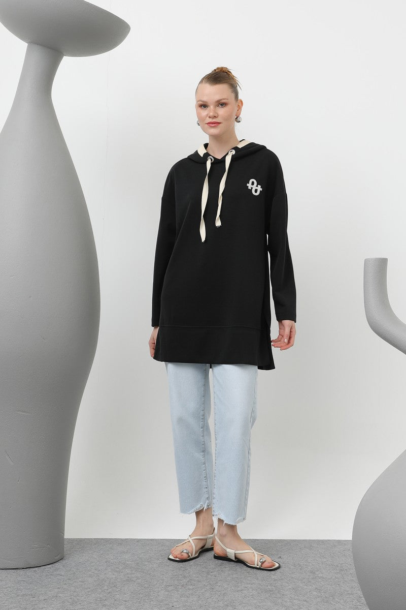 Kadın Nakış Detaylı Balıksırtı Kapişonlu Tunik