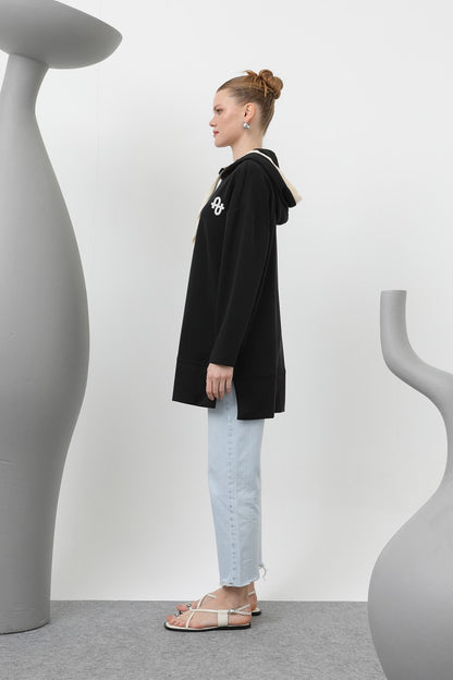 Kadın Nakış Detaylı Balıksırtı Kapişonlu Tunik