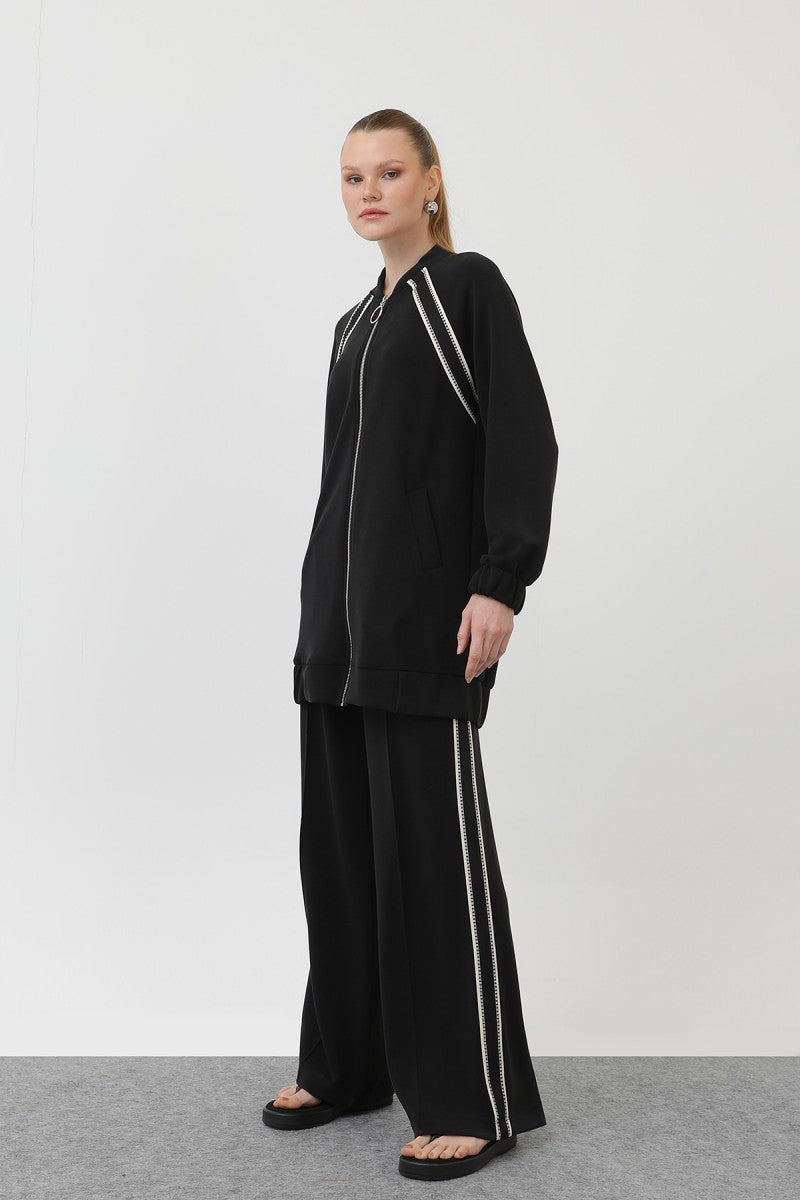 Kadın Fermuarlı Omuzu Hazır Şerit Detaylı Pantolonlu Takım