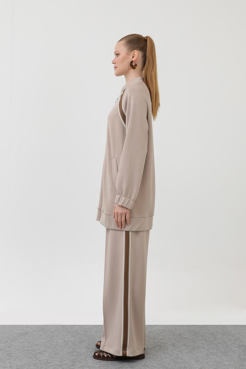 Kadın Fermuarlı Omuzu Hazır Şerit Detaylı Pantolonlu Takım