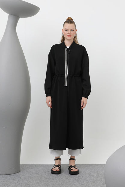 Önü Fermuar ve Şerit Detaylı Beli Büzgülü Elbise