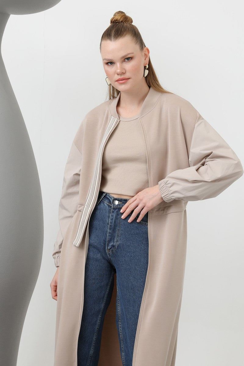 Önü Fermuar ve Şerit Detaylı Beli Büzgülü Elbise