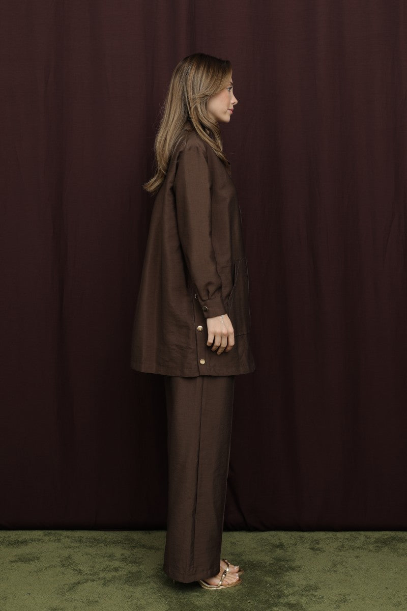 Düğme Detaylı Takım