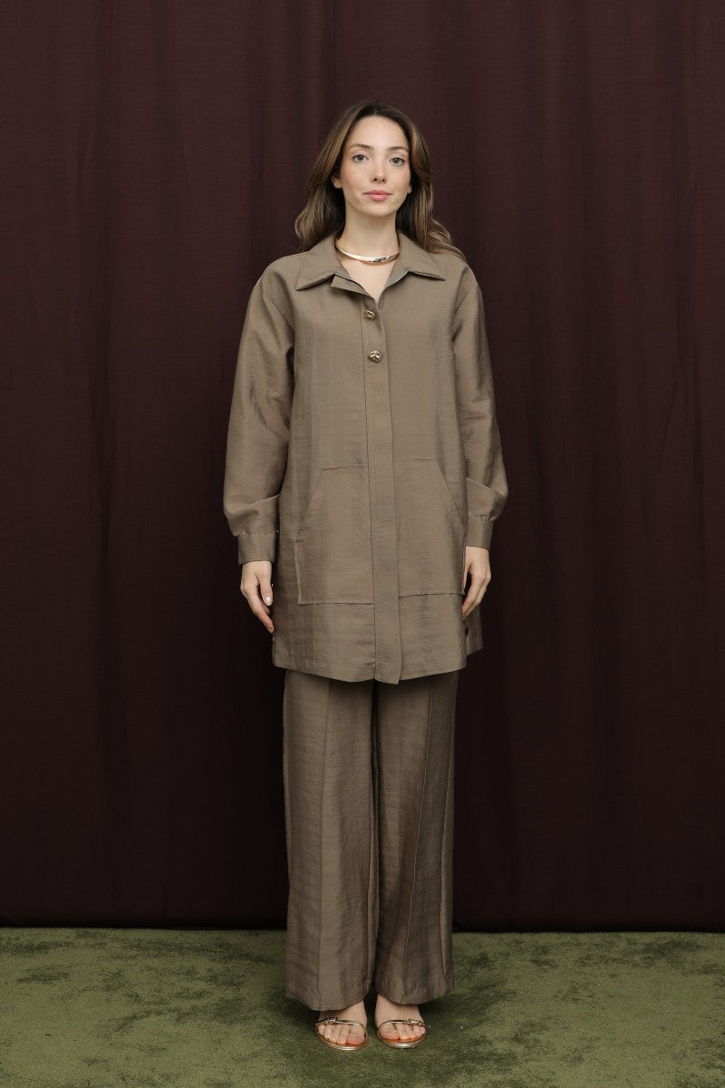 Düğme Detaylı Takım