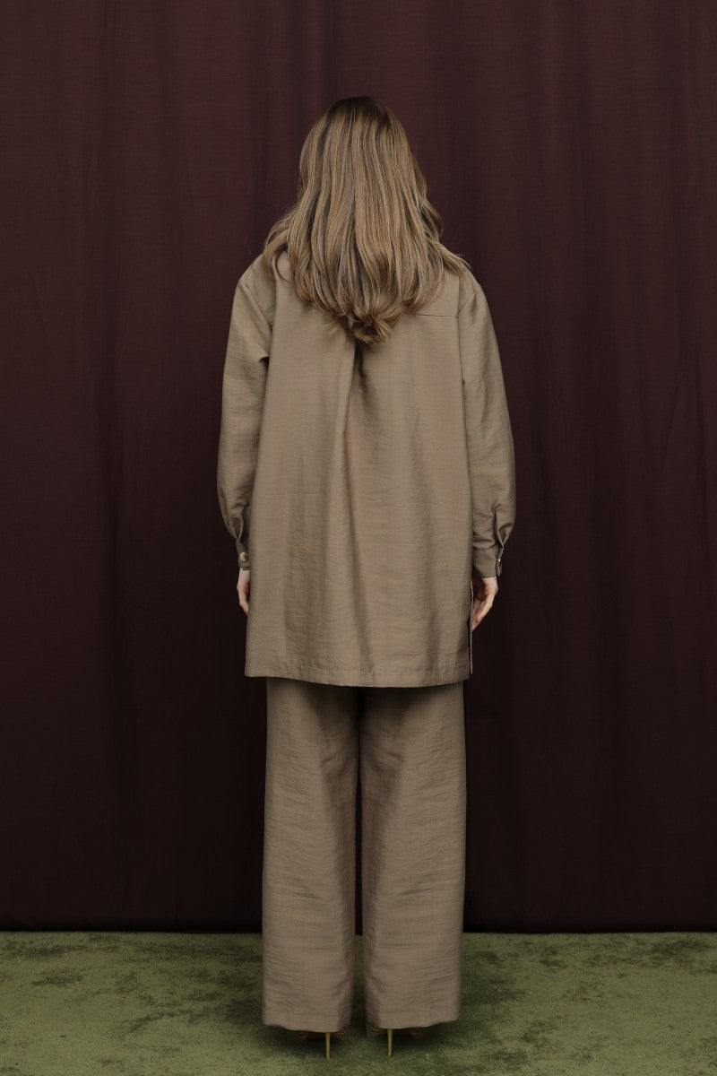 Düğme Detaylı Takım