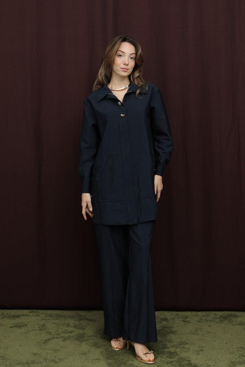 Düğme Detaylı Takım