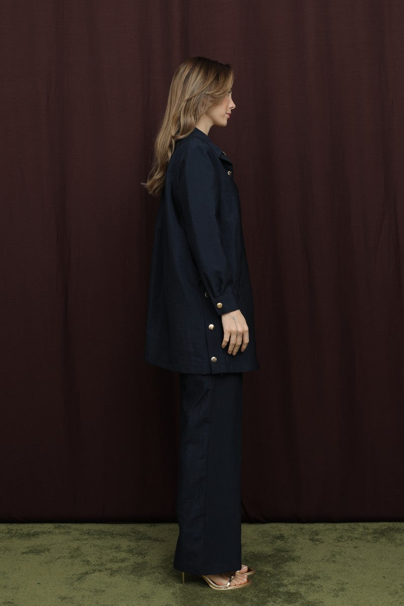 Düğme Detaylı Takım