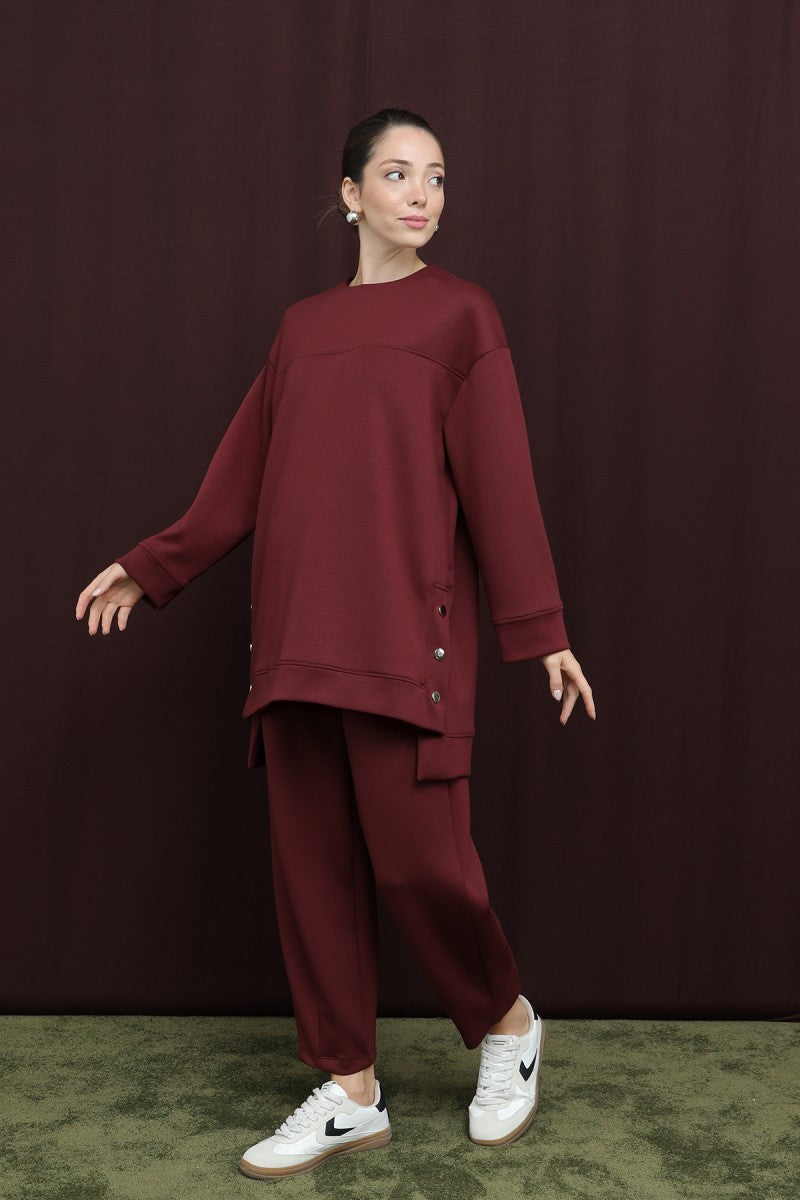 Yanları Çıtçıt Detaylı Yırtmaçlı Basic Takım