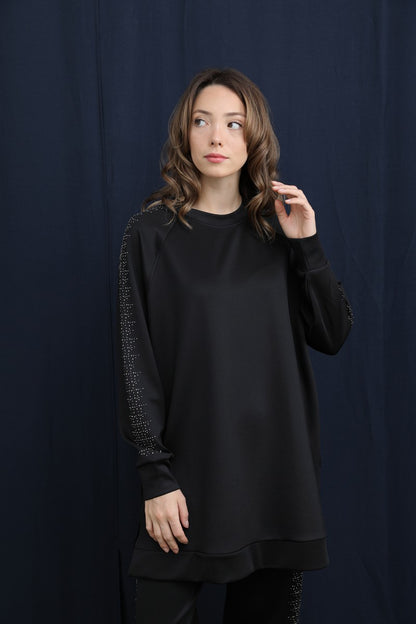 Kolları ve Pantolon Yanları Taş Detaylı Basic Takım