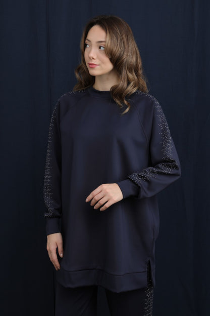 Kolları ve Pantolon Yanları Taş Detaylı Basic Takım