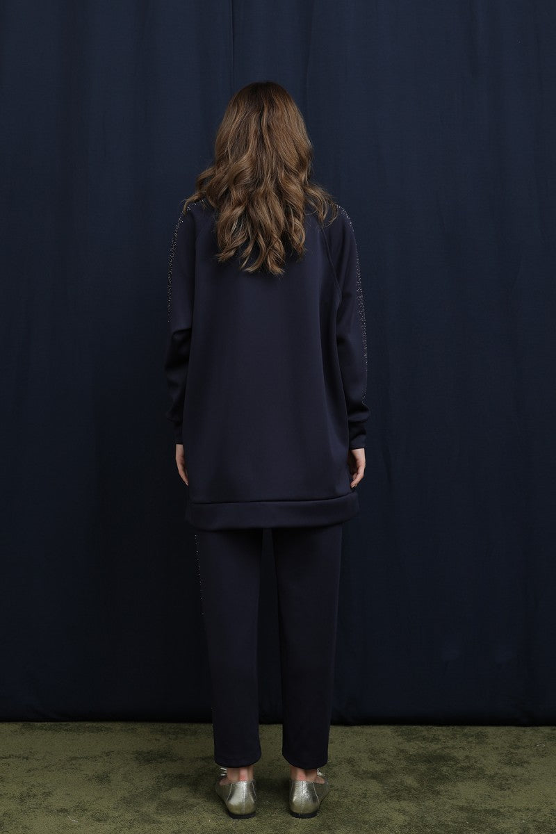 Kolları ve Pantolon Yanları Taş Detaylı Basic Takım