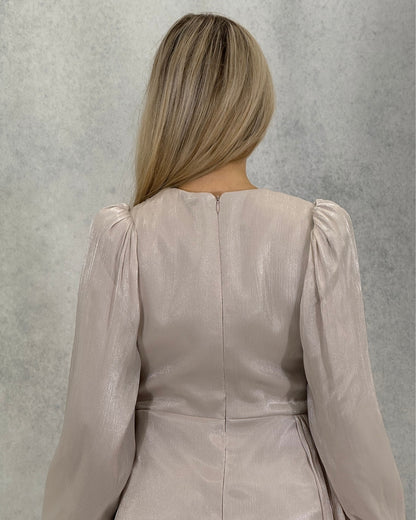 Transparentes Kleid