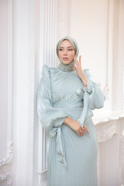 Zarif Taş Detaylı Tesettür Abiye Elbise