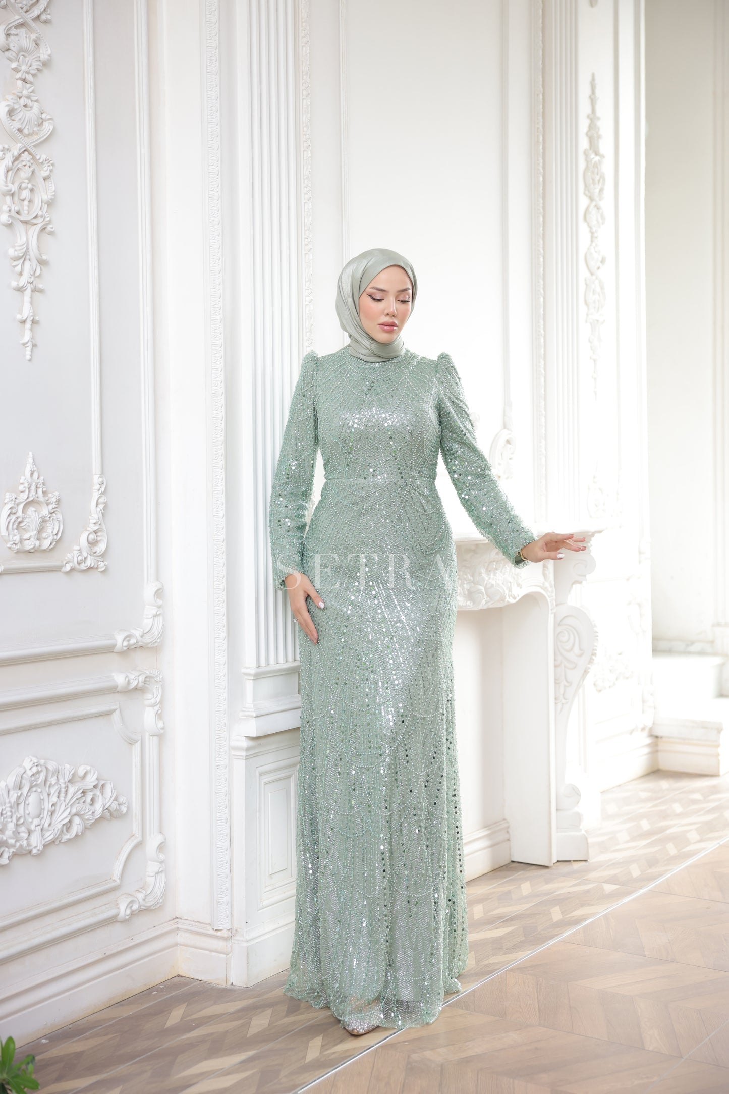 Özel Tasarım Pelerinli Abiye – Mint Yeşili