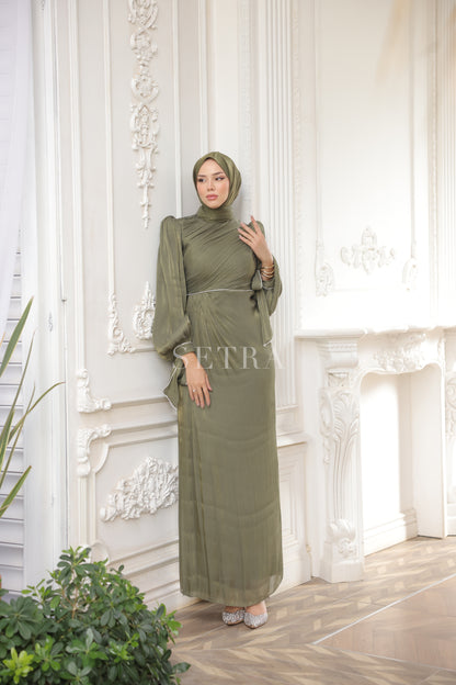 Zarif Taş Detaylı Tesettür Abiye Elbise