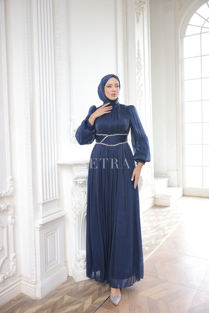 Taş Detaylı Pileli Tesettür Abiye Elbise