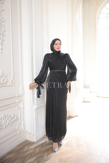 Zarif Taş Detaylı Tesettür Abiye Elbise