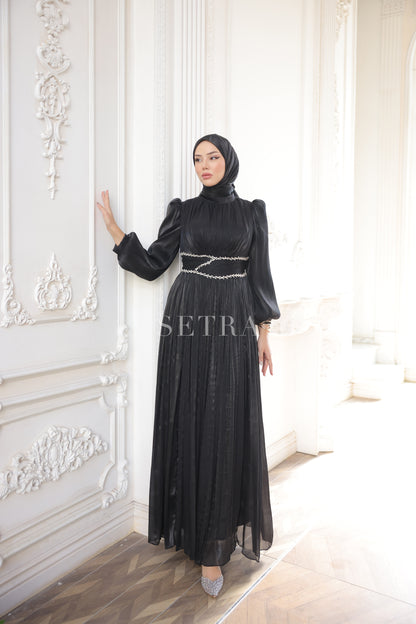 Taş Detaylı Pileli Tesettür Abiye Elbise