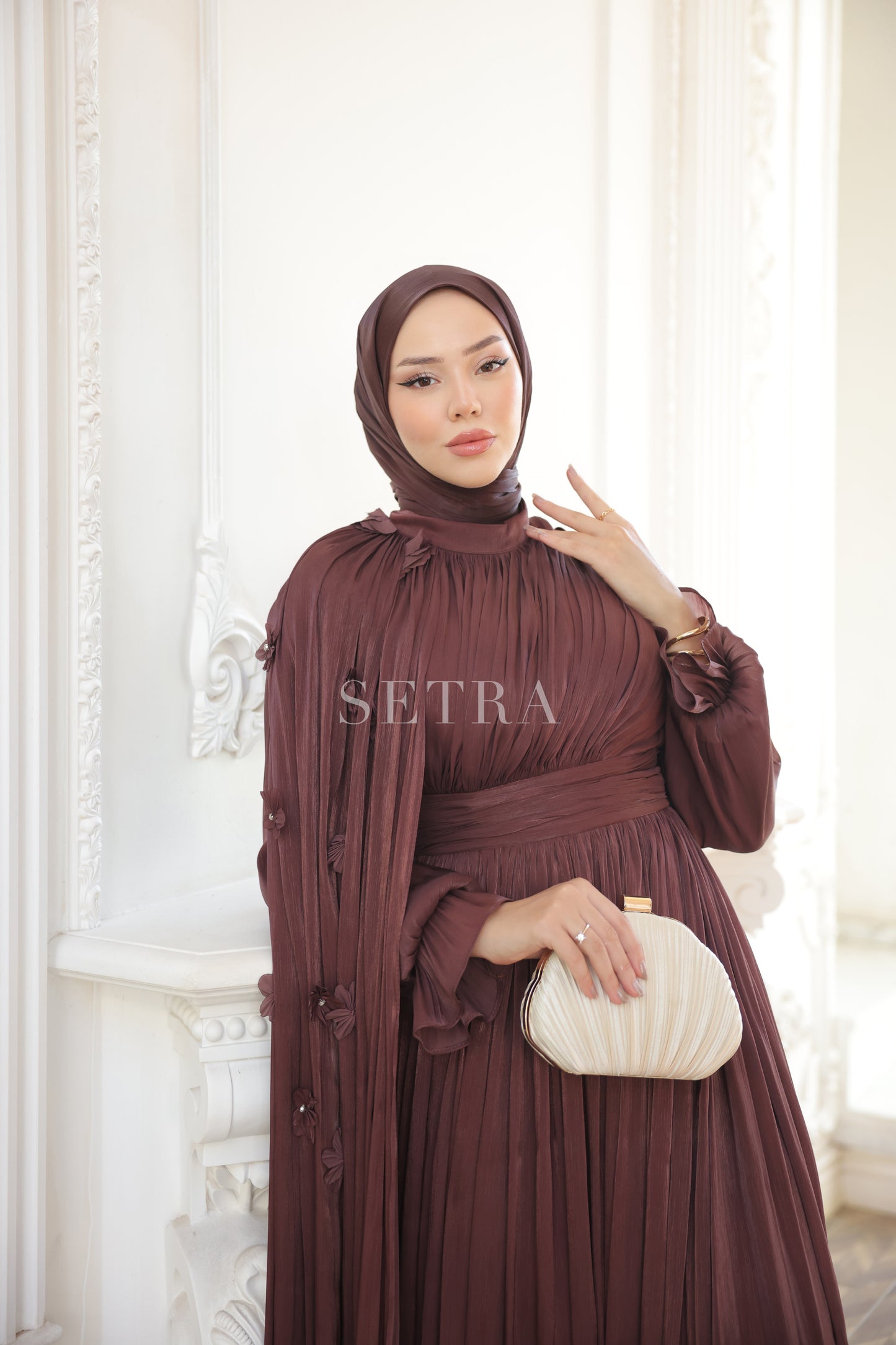 Çiçekli Pelerin Detaylı Şık Abiye Elbise