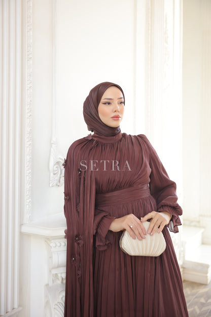 Çiçekli Pelerin Detaylı Şık Abiye Elbise