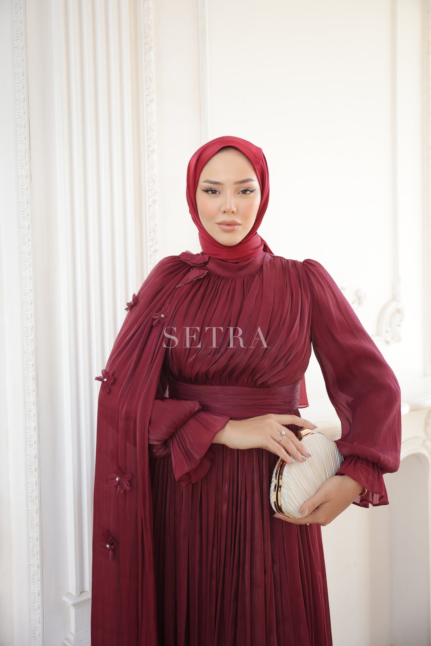 Çiçekli Pelerin Detaylı Şık Abiye Elbise